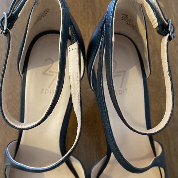 27 Edit Naturalizer Pumps - Picture 5 of 10